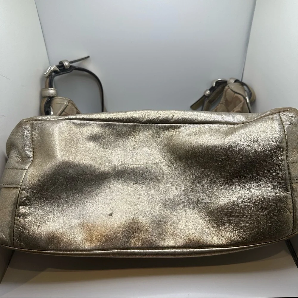 COACH Y2K Signature C Khaki Canvas Gold Leather Shoulder Tote Purse‎